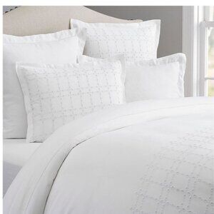 Pottery Barn Duvet Cover - white (Full Size)